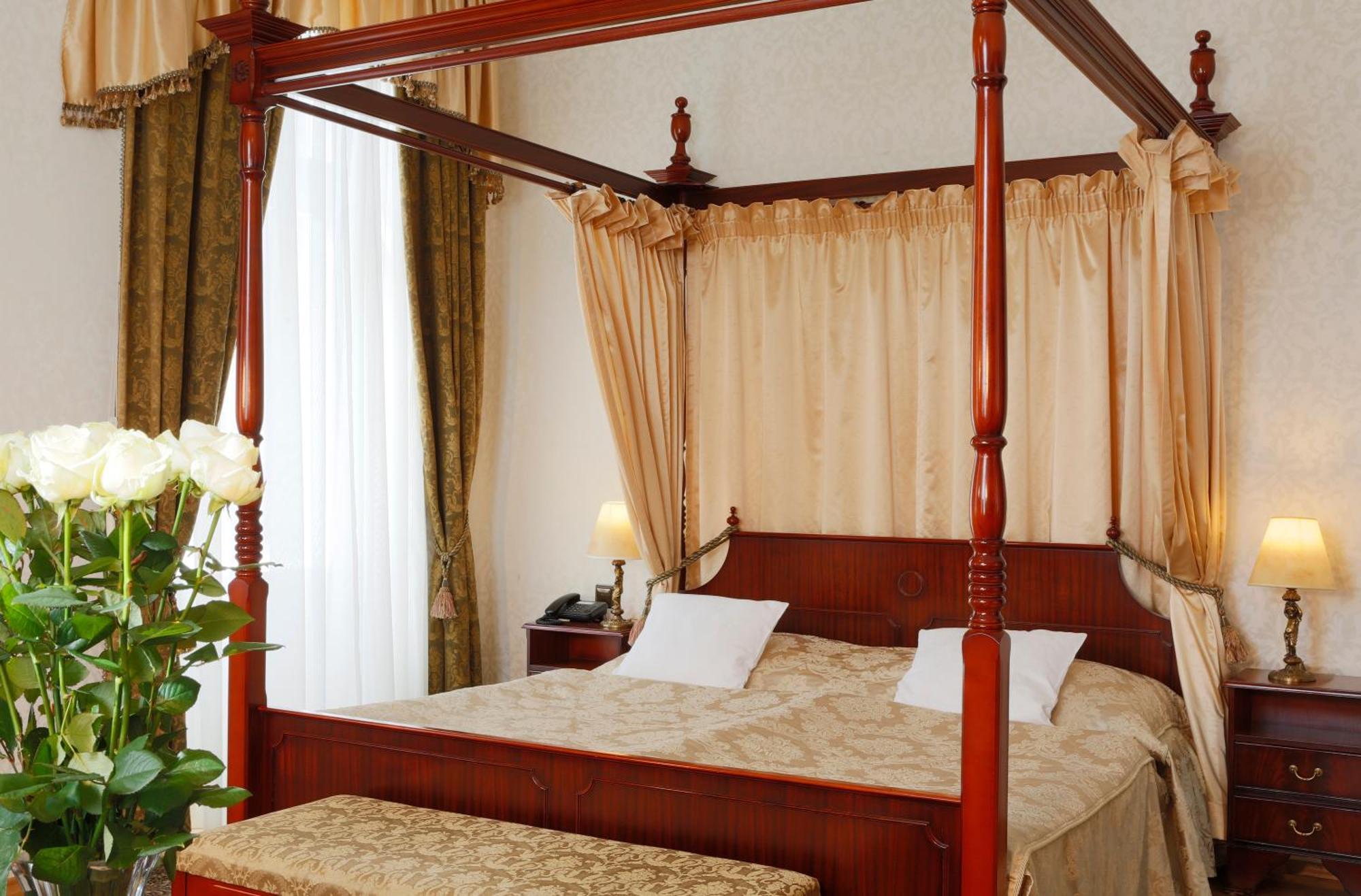 Hotel Vila Livia Карлови Вари Екстериор снимка