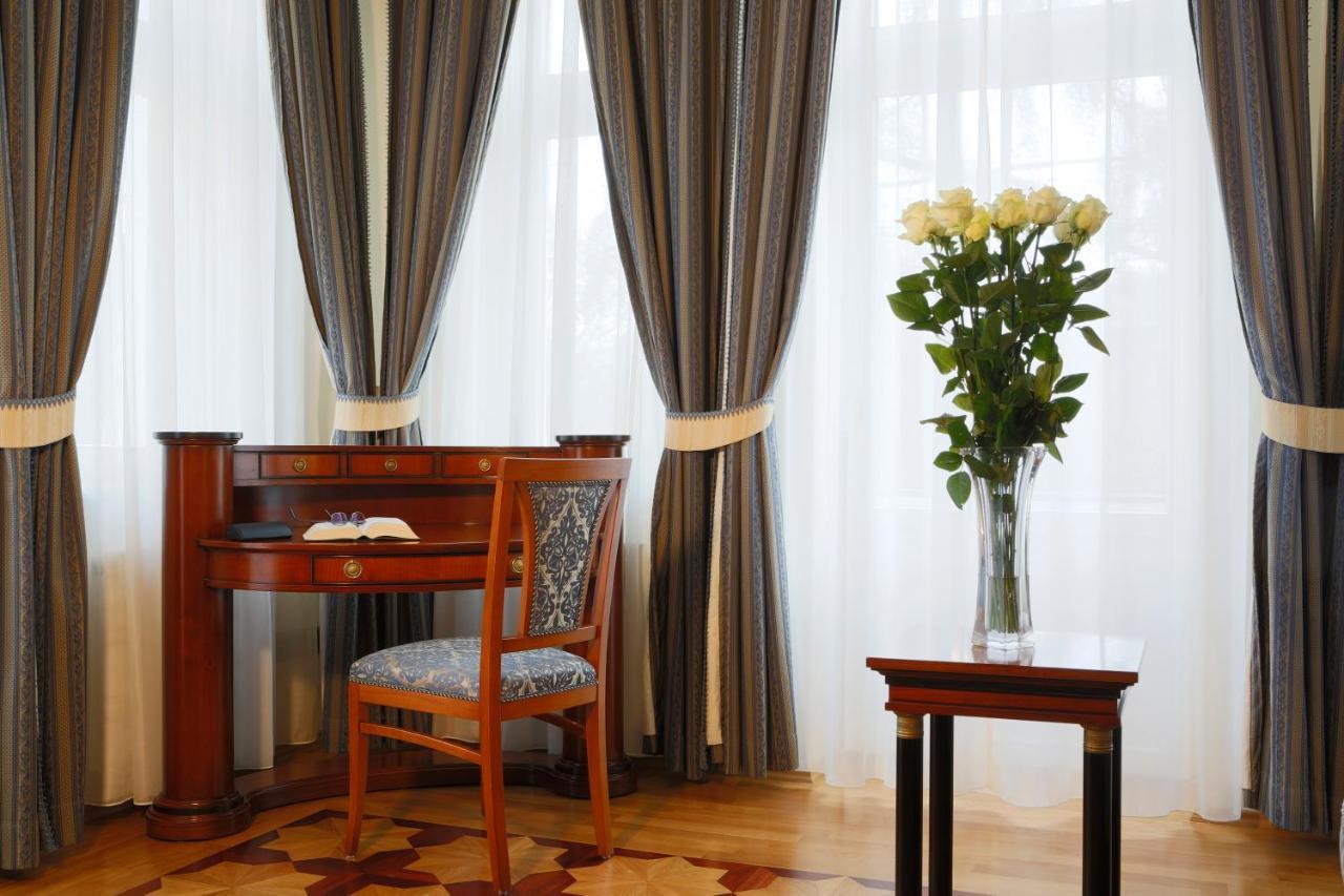 Hotel Vila Livia Карлови Вари Екстериор снимка